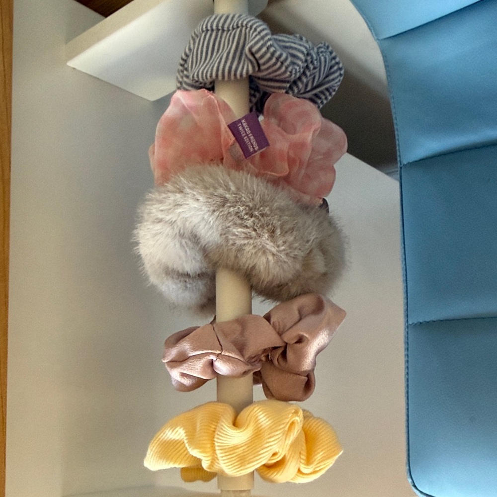 Assorted Women's Hair Scrunchie Set - Pink, Faux Fur, Satin, Yellow